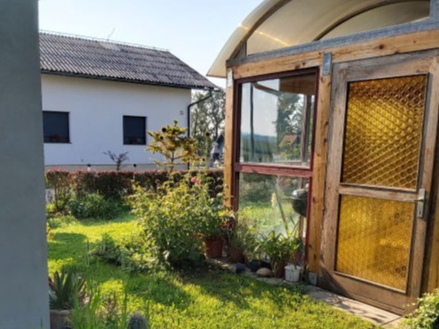 Rstlinjak za vzgojo kultur